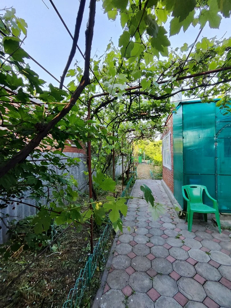 Продаю дом в курортном городе Ейск - миниатюра 11