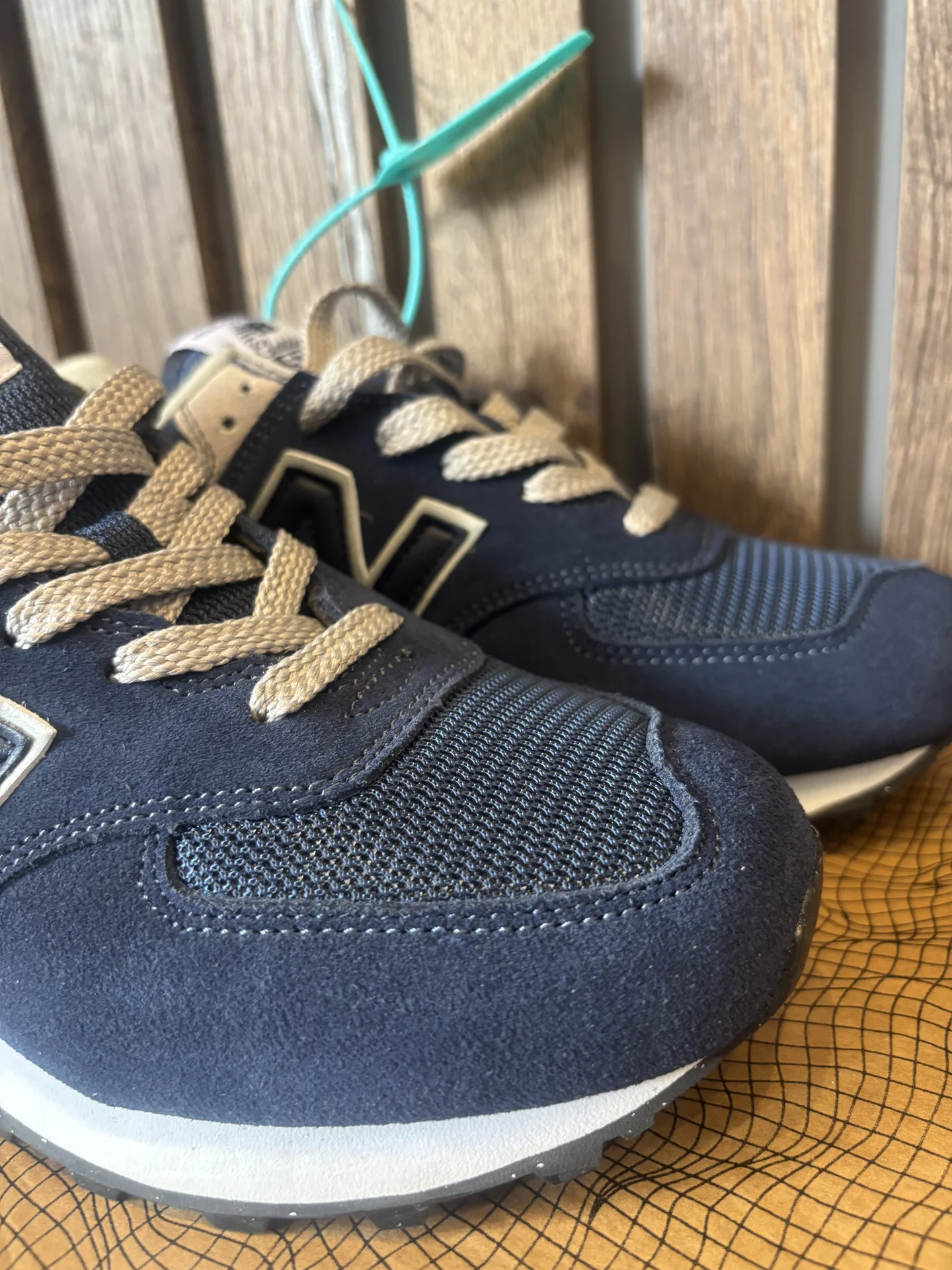 Кроссовки мужские new balance 574,43 размер, новые - миниатюра 4