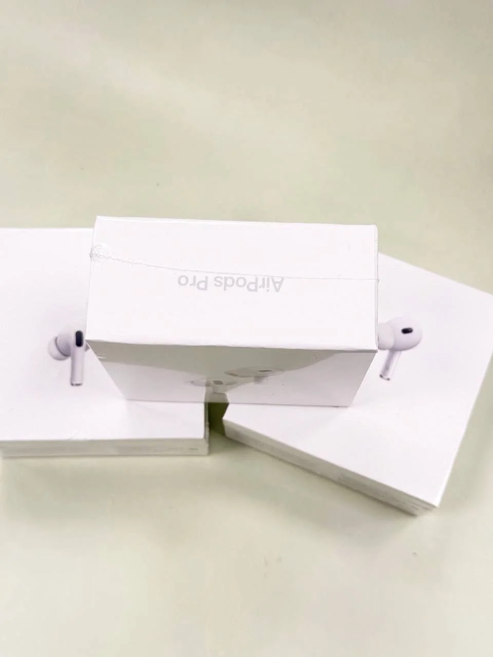 Наушники AirPods Pro 2 оригинал - миниатюра 3