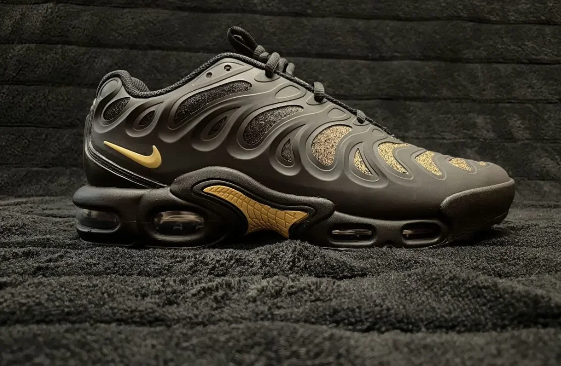 Кроссовки Nike x Paris Saint Germain Air Max Plus - миниатюра 6