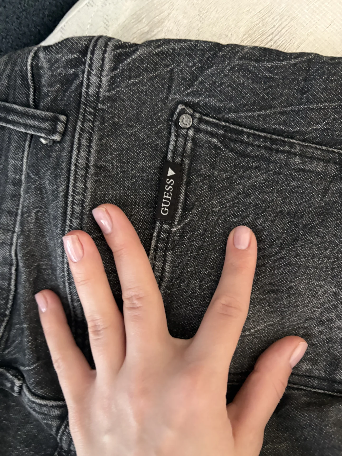 Джинсы guess - миниатюра 5