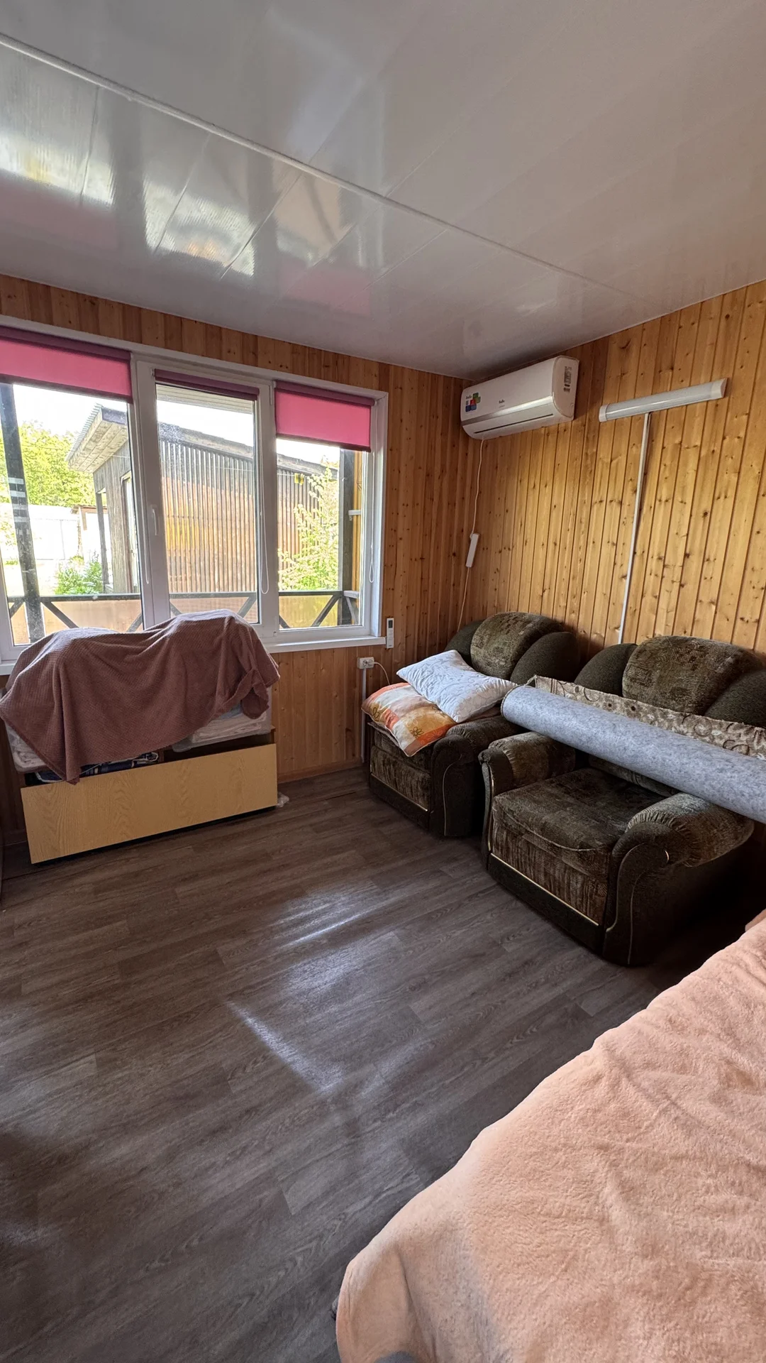 Продам дом на берегу моря в п. Ливадия - миниатюра 13