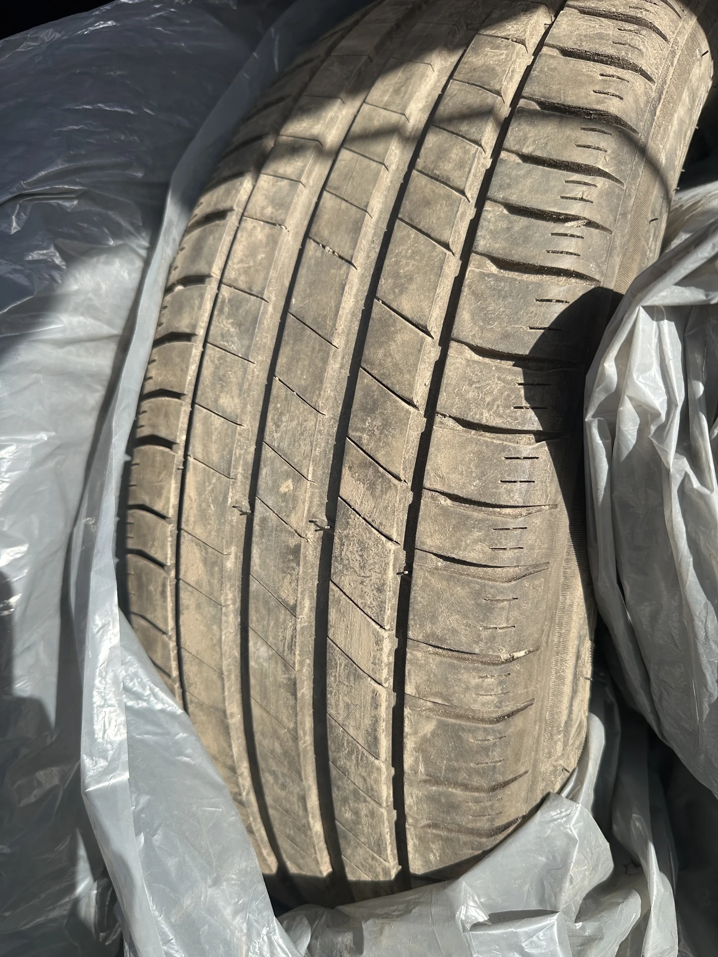 BF Goodrich 225/55 R18 комплект летней рещины - миниатюра 2