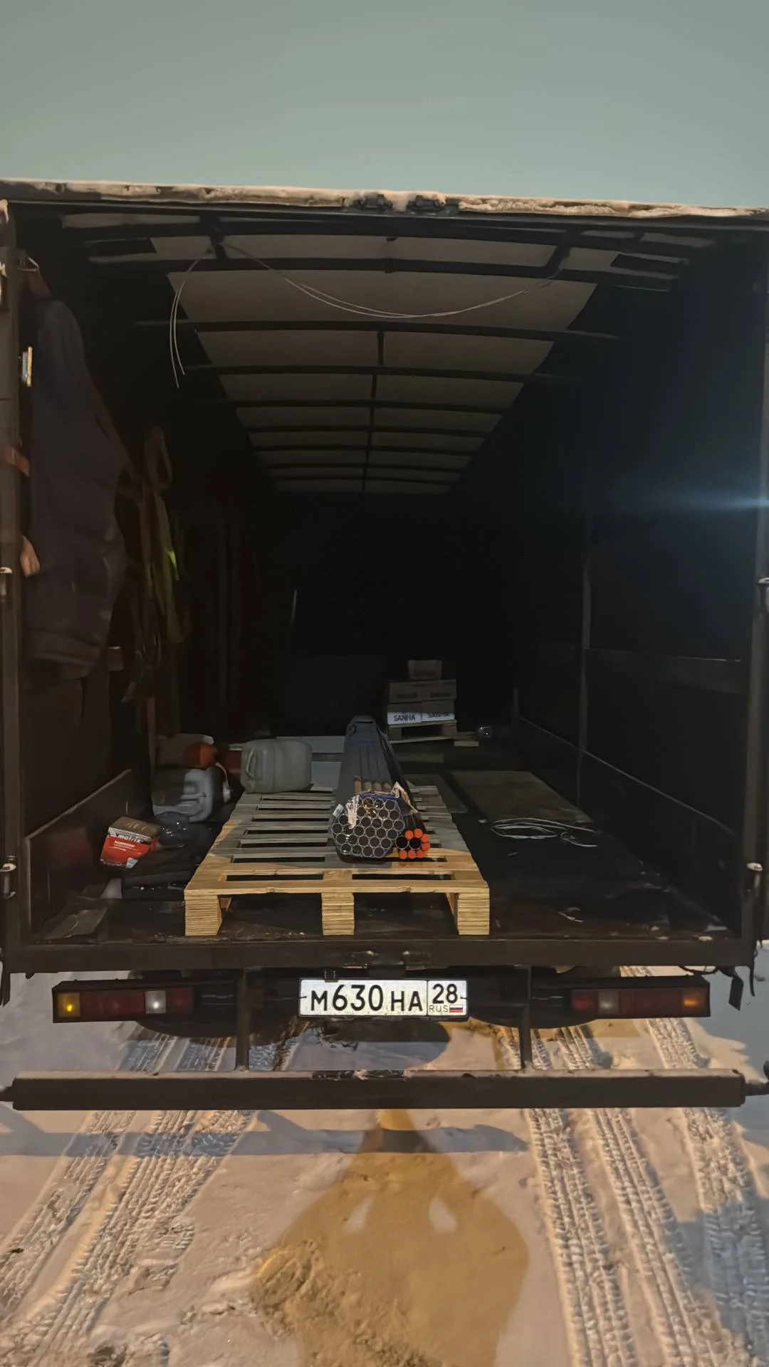 Перевозка груза на 6 метровой газели - миниатюра 3