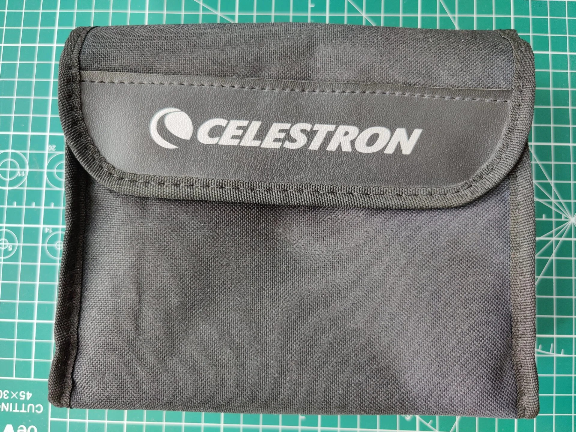 Бинокль Celestron upclosе G2 8x40 - миниатюра 2