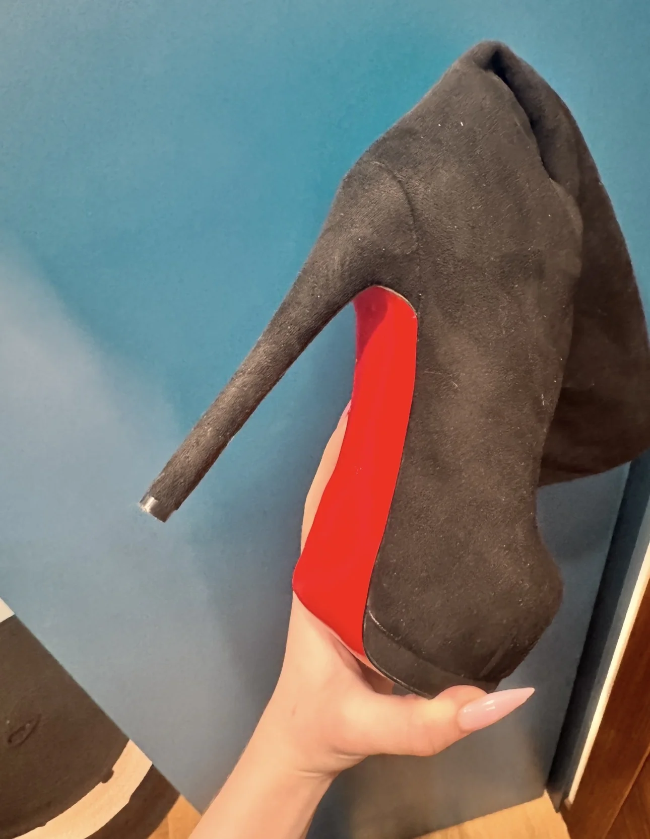 Сапоги Christian Louboutin - миниатюра 3
