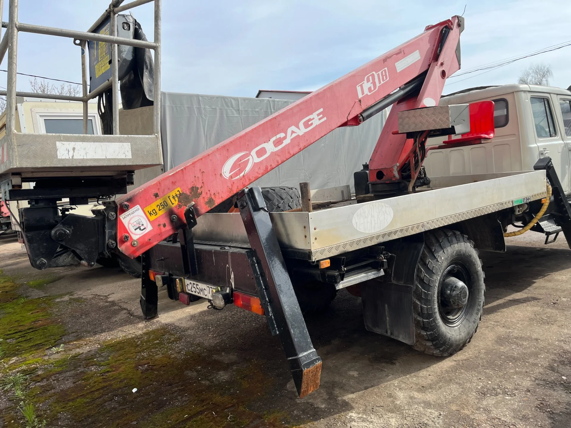 Продам автовышку socage Т-318 - изображение 1