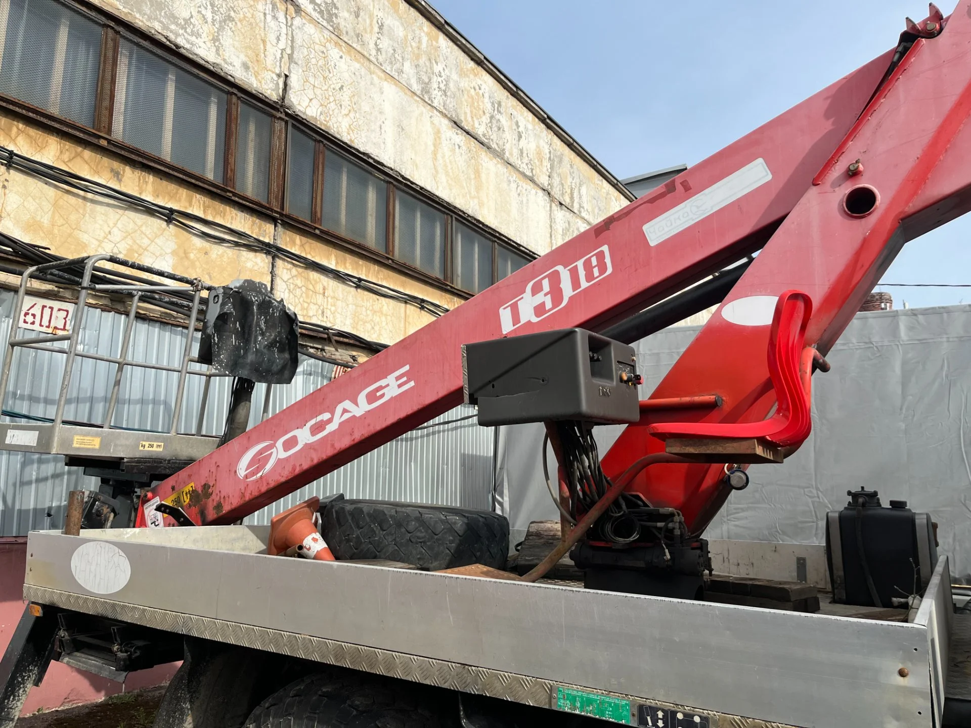 Продам автовышку socage Т-318 - миниатюра 3