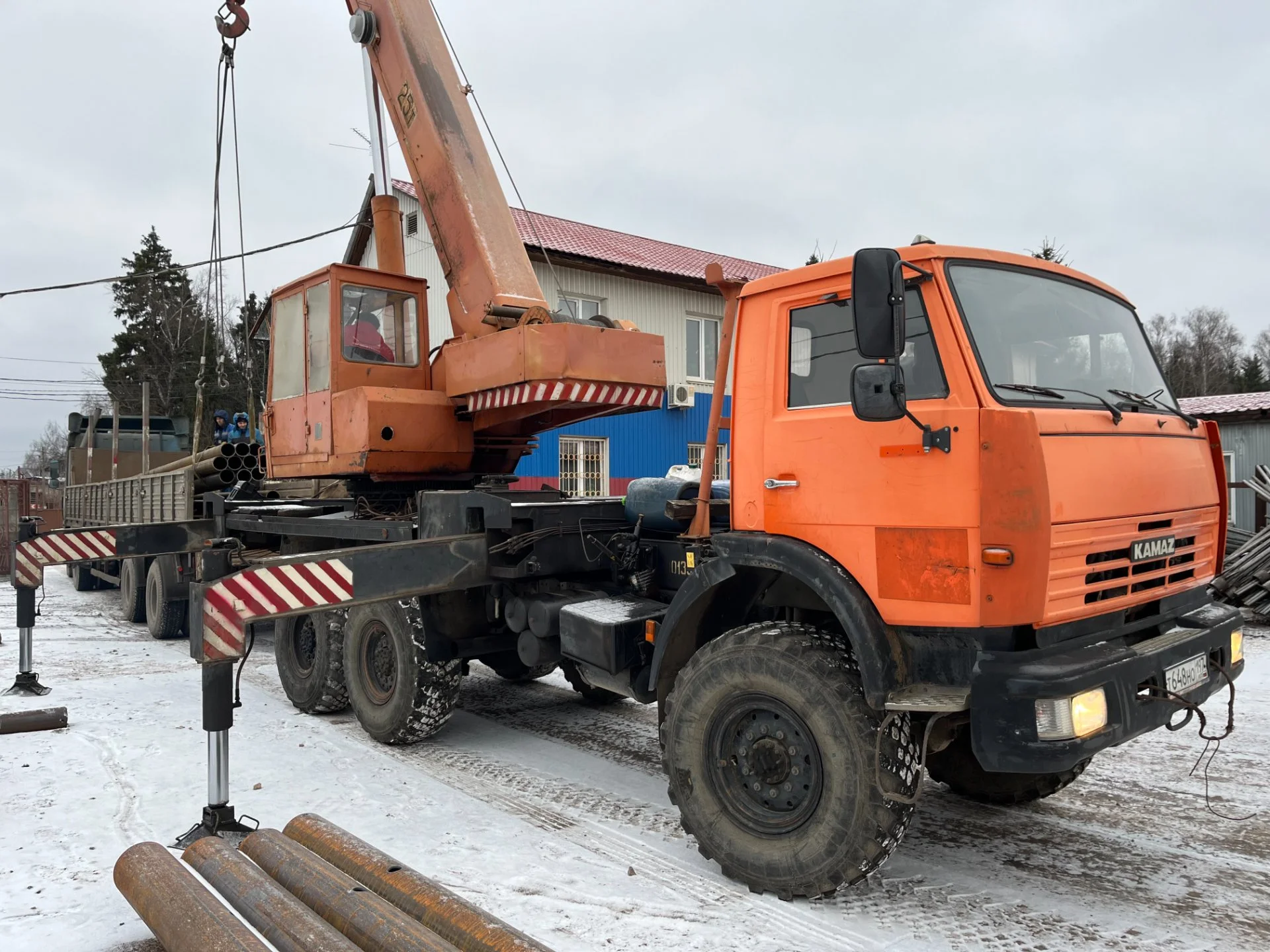 Продам автокран КС-45717К-3 - миниатюра 3