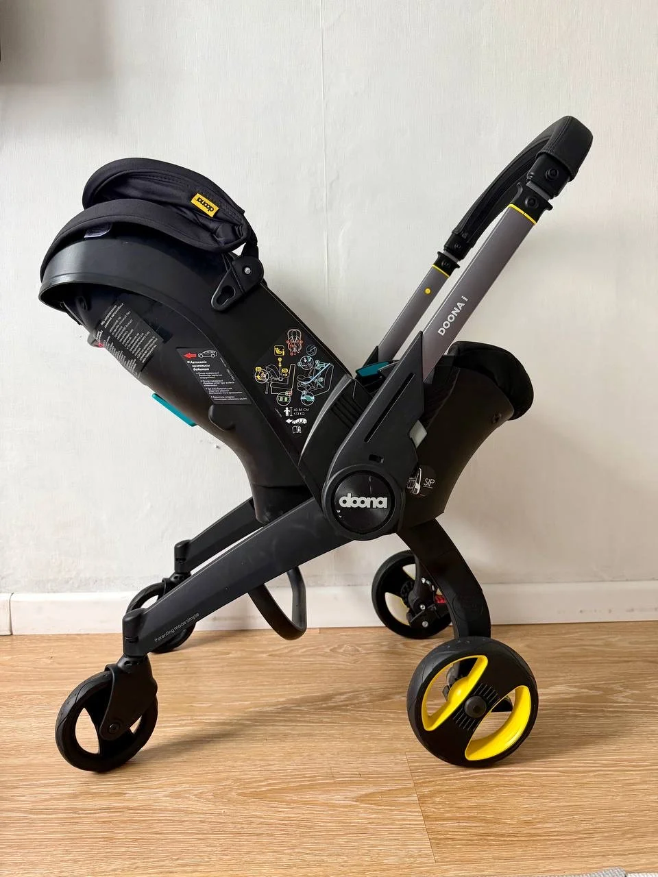 Коляска-автокресло Doona I Nitro Black - миниатюра 8
