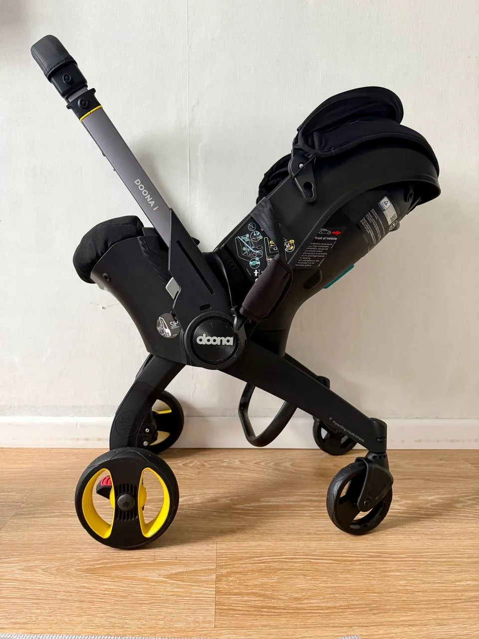 Коляска-автокресло Doona I Nitro Black - миниатюра 11