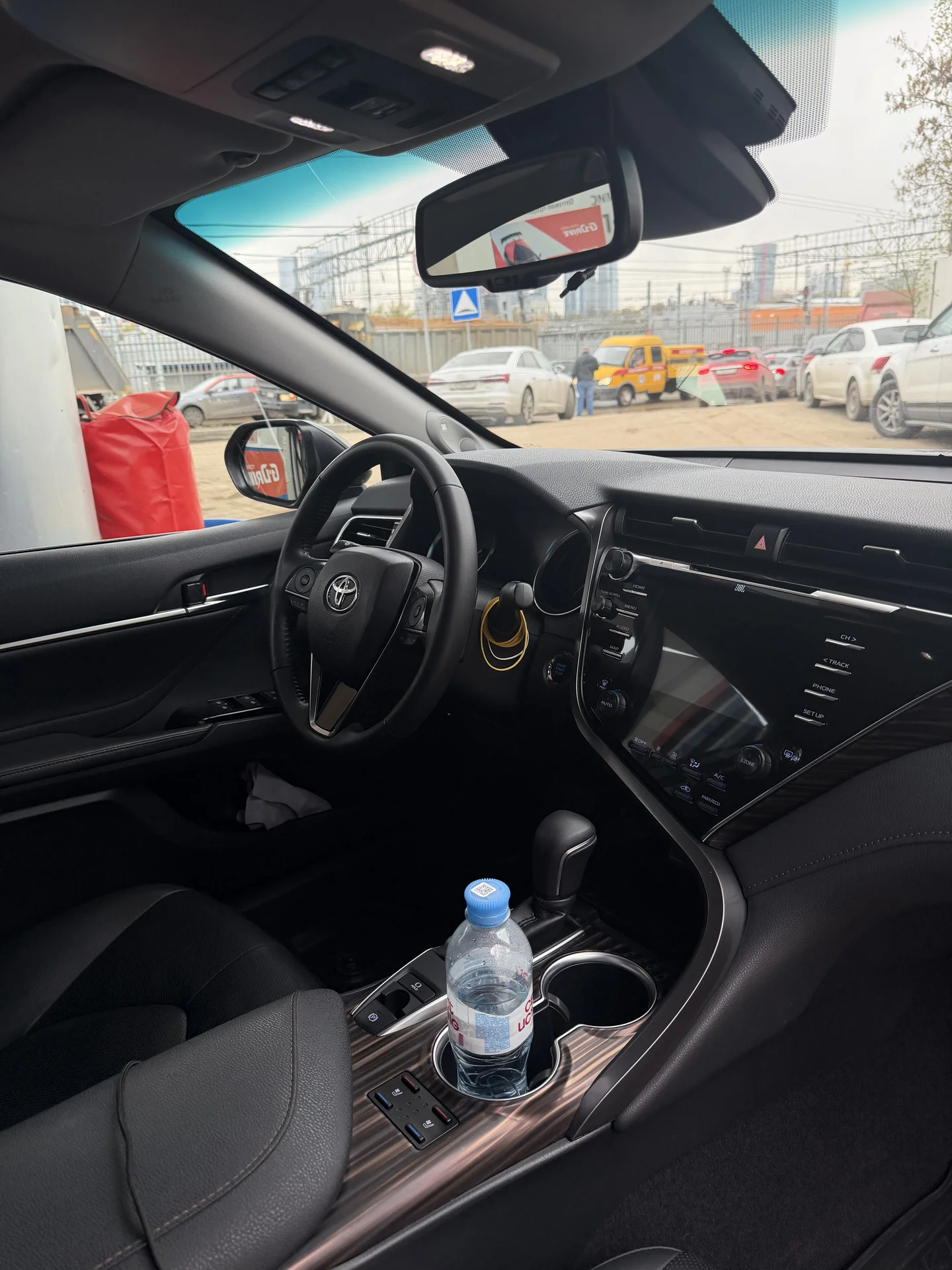 Продам Toyota Camry XV70 - миниатюра 16