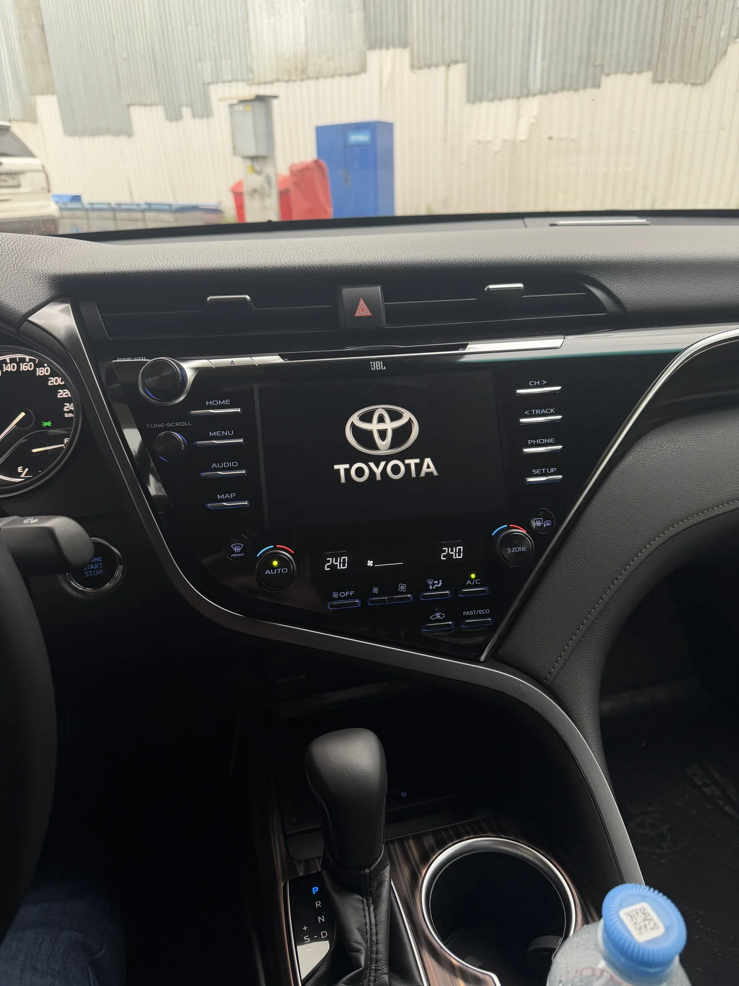 Продам Toyota Camry XV70 - миниатюра 21