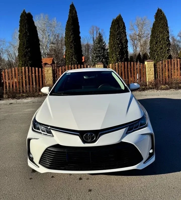 Toyota Corolla 2022 - миниатюра 2