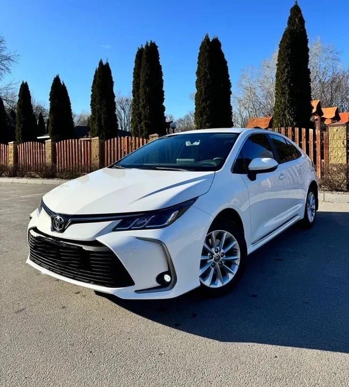 Toyota Corolla 2022 - миниатюра 4