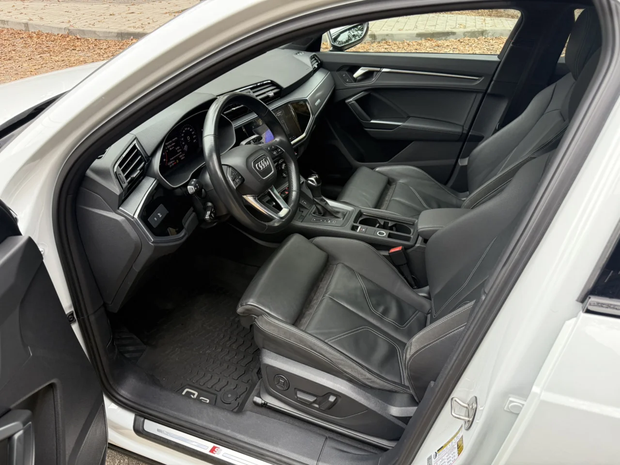 Audi Q3 2022 - миниатюра 7