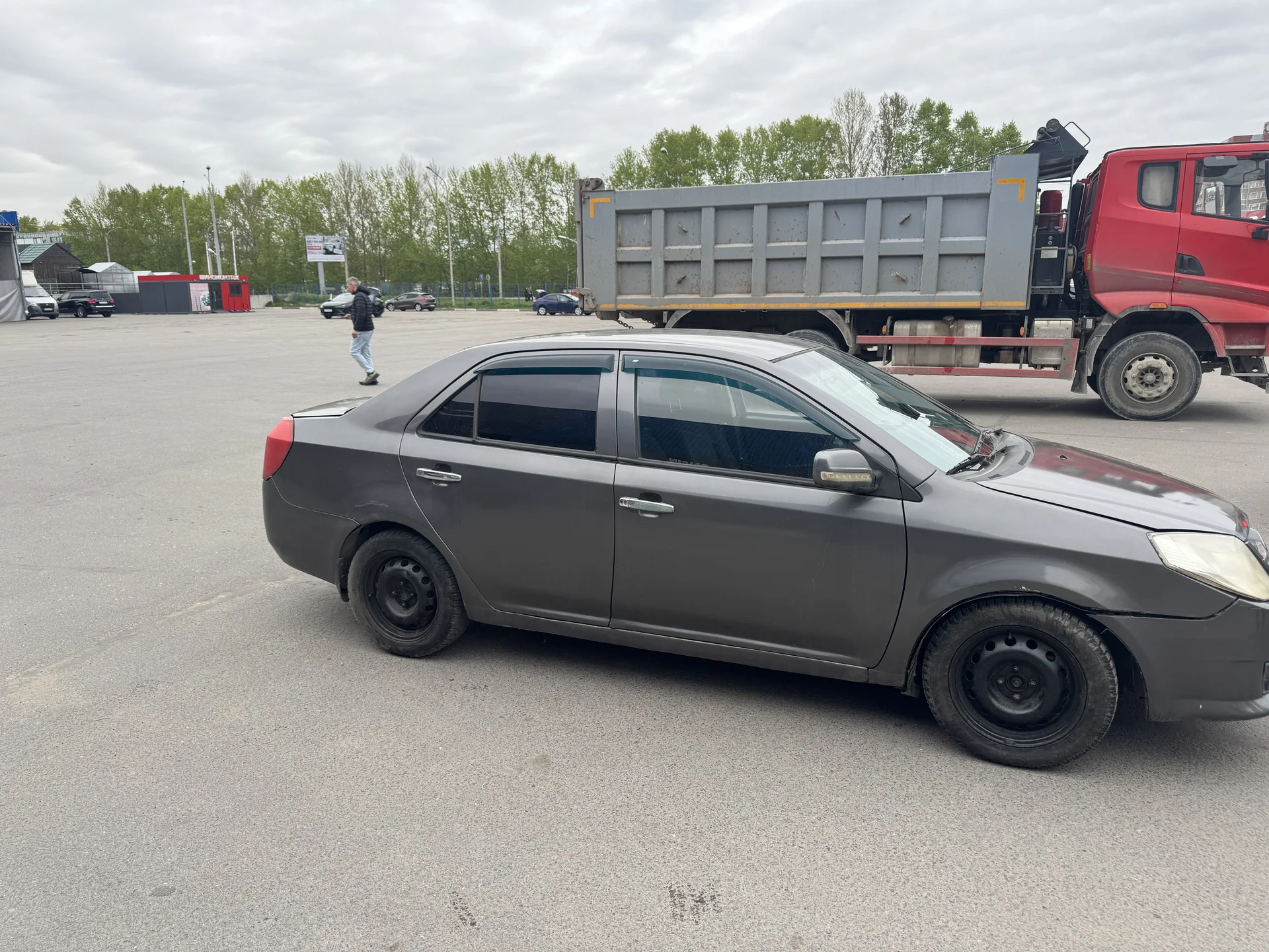 GEELY MK - миниатюра 3