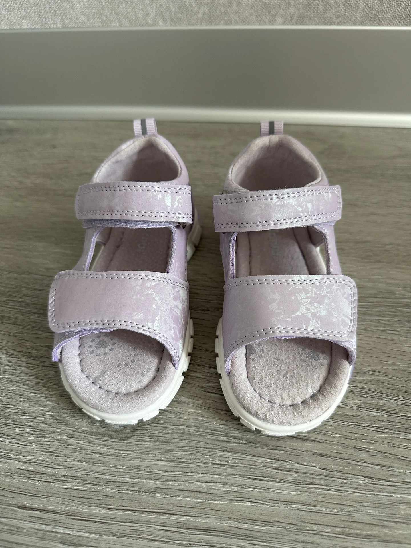 Сандалии для девочки новые 23 - изображение 1
