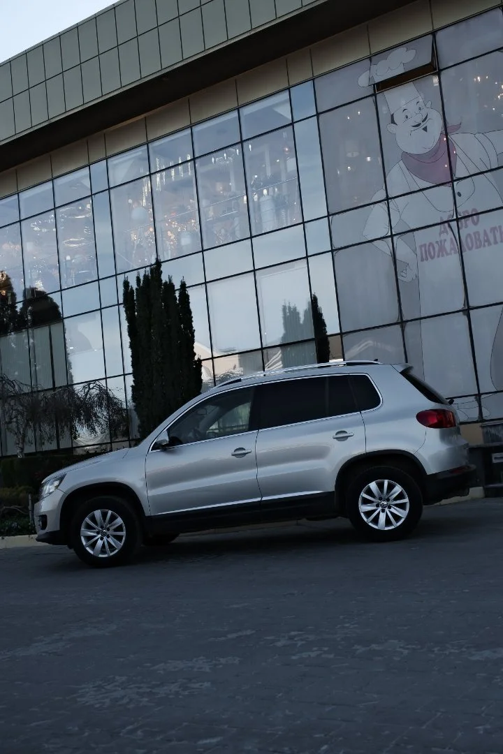 Volkswagen Tiguan 2013 — универсальный кроссовер на каждый день - миниатюра 5
