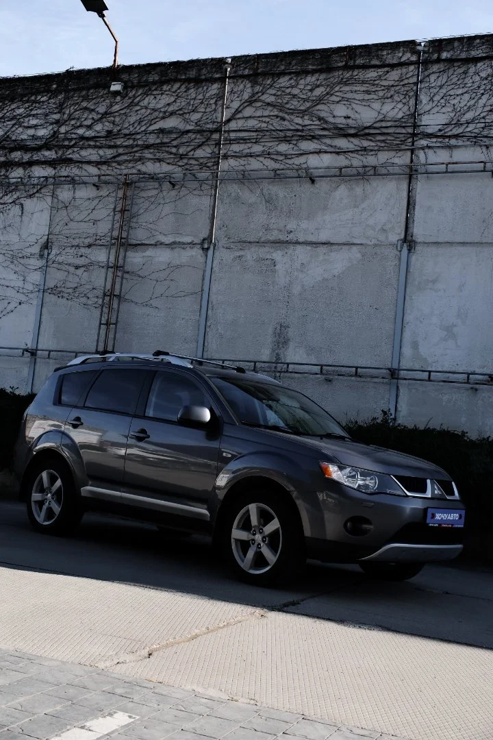 Mitsubishi Outlander 2008 | 3.0 | АКПП - миниатюра 2