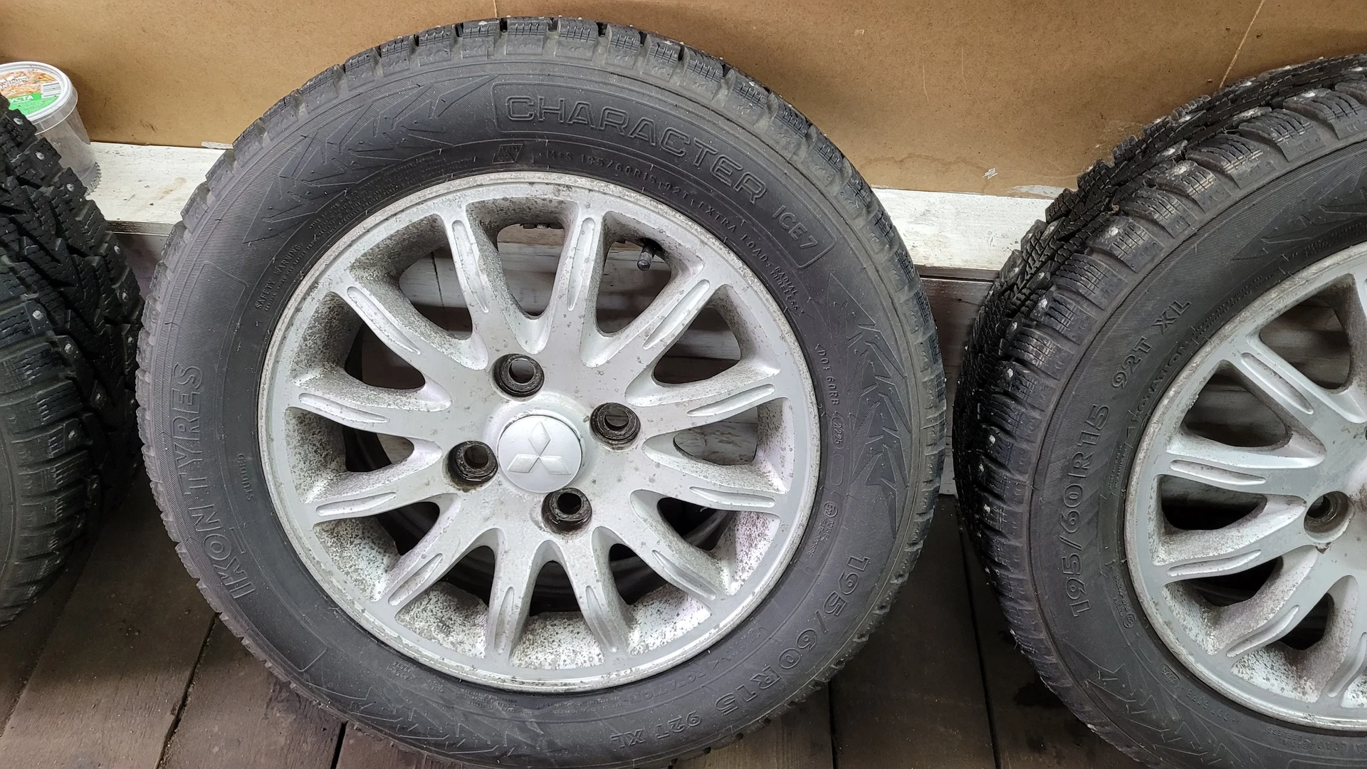 Диски Mitsubishi r15 + зимняя резина ikon - миниатюра 6
