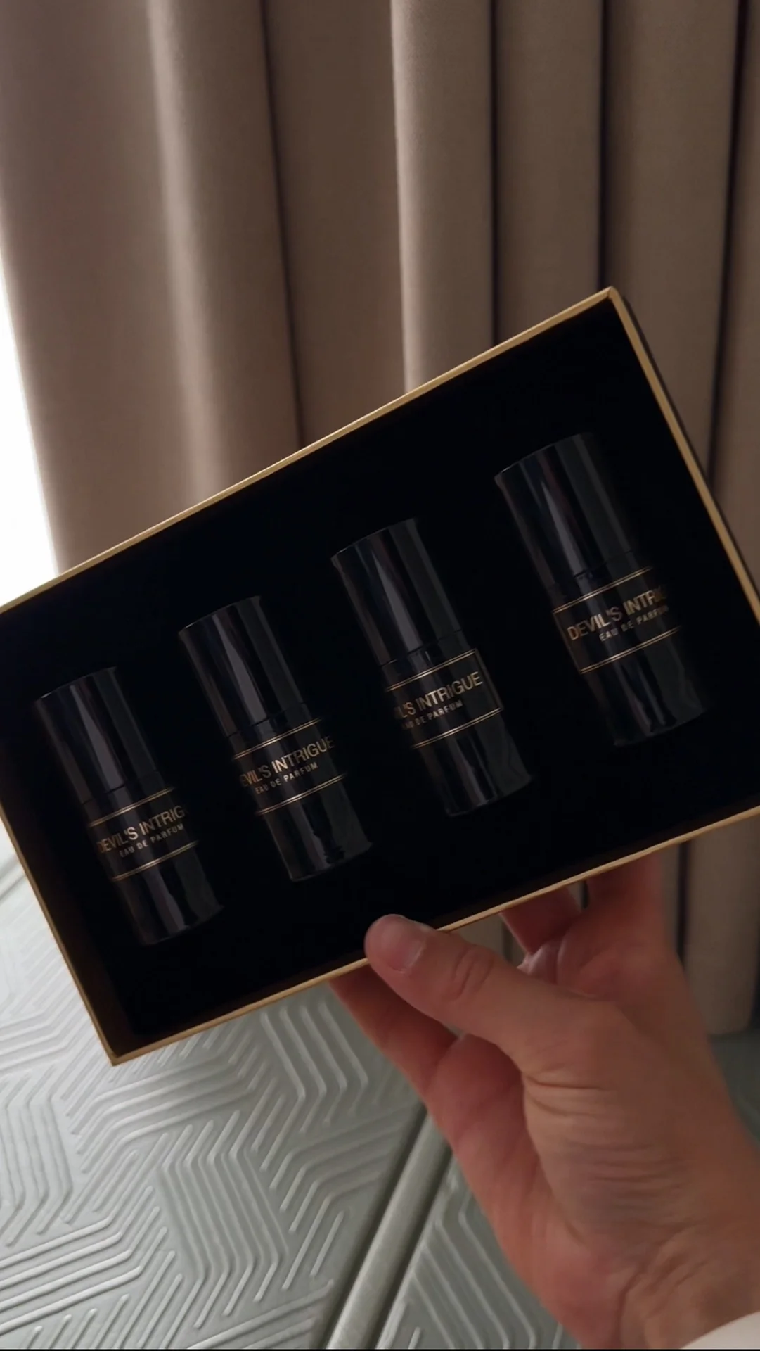 Devils intrigue 15 ml - изображение 1