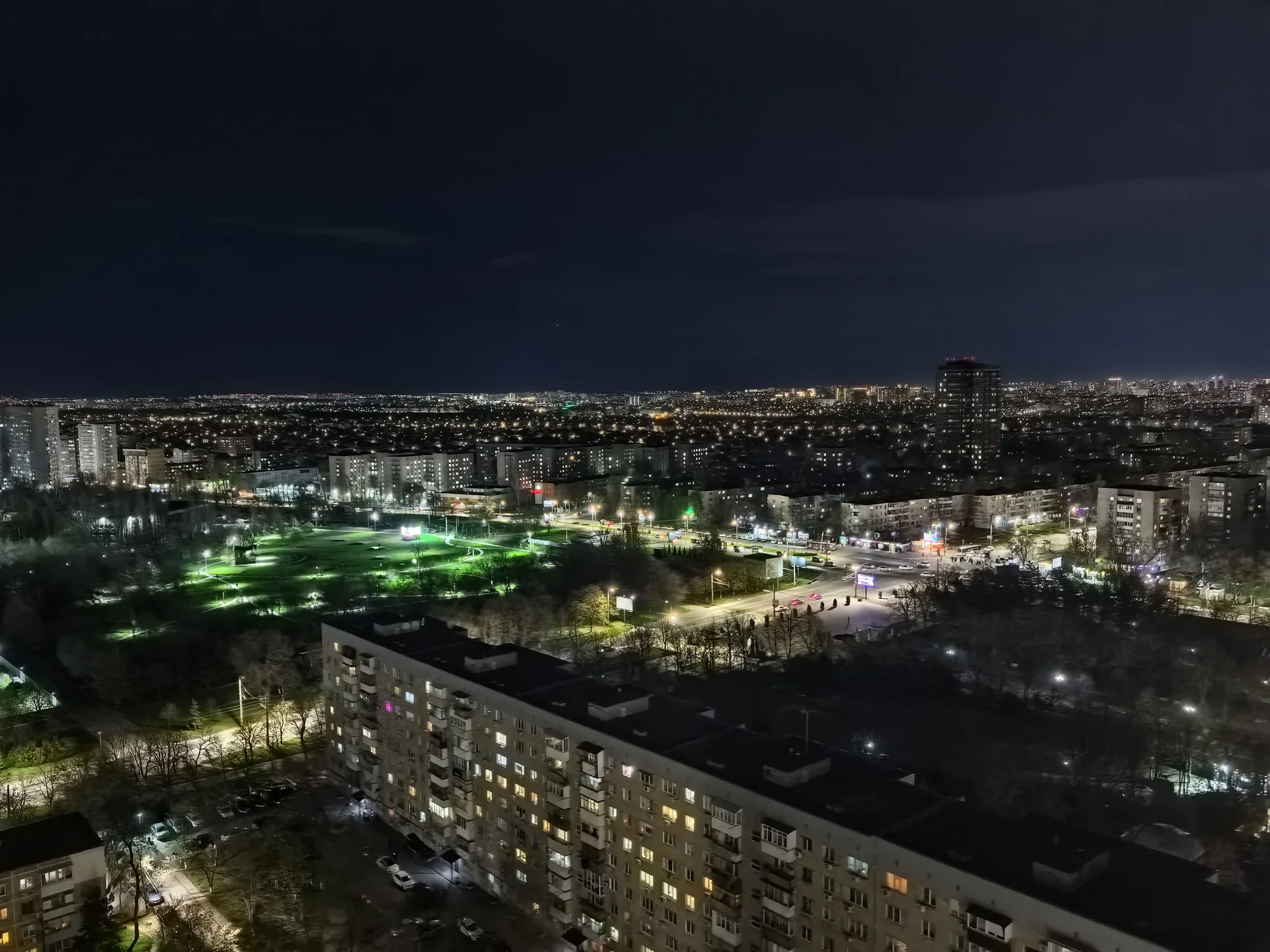 Квартира с видом на город - миниатюра 19