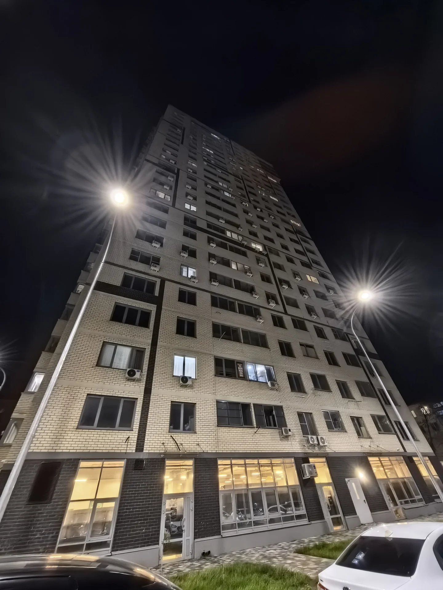 Квартира с видом на город - миниатюра 21