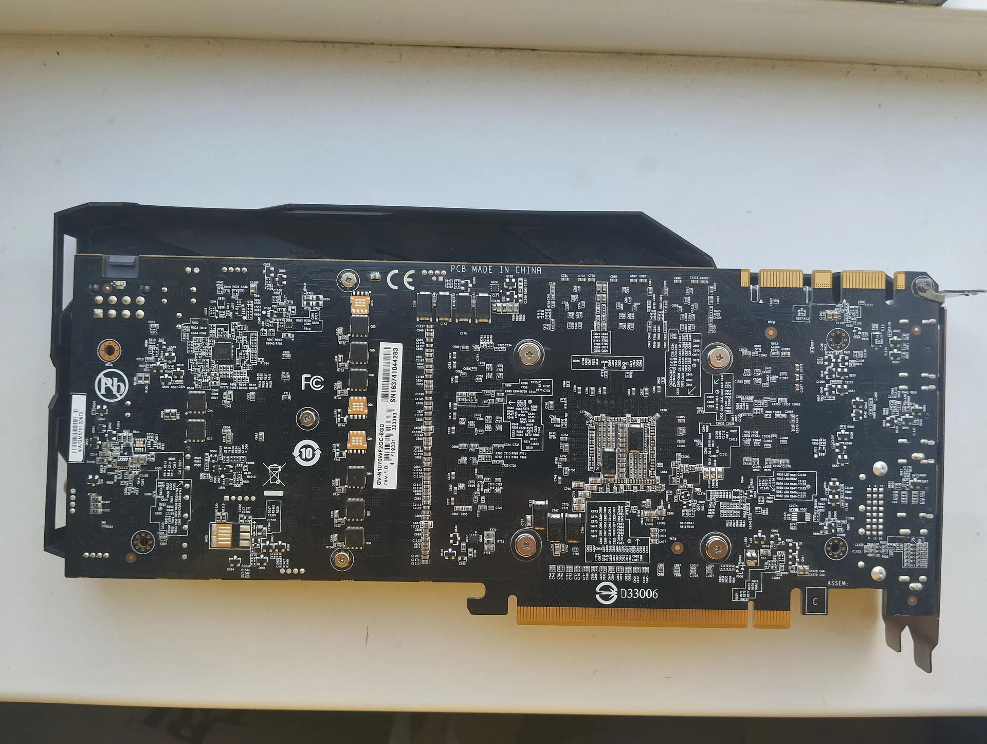 Легендарная видеокарта gigabyte 1070 8gb - миниатюра 2