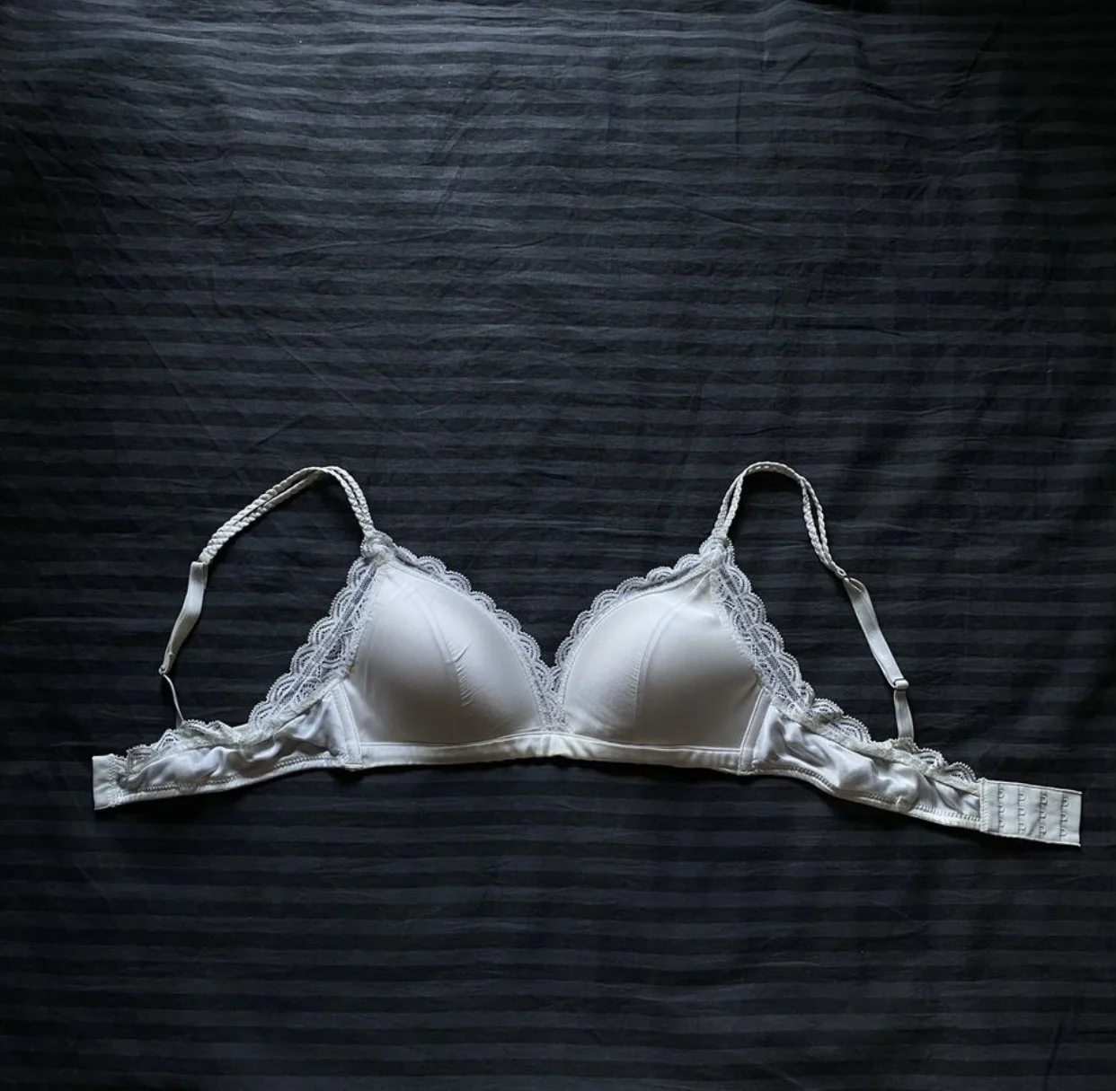 Бюстгальтер шёлковый Intimissimi - изображение 1