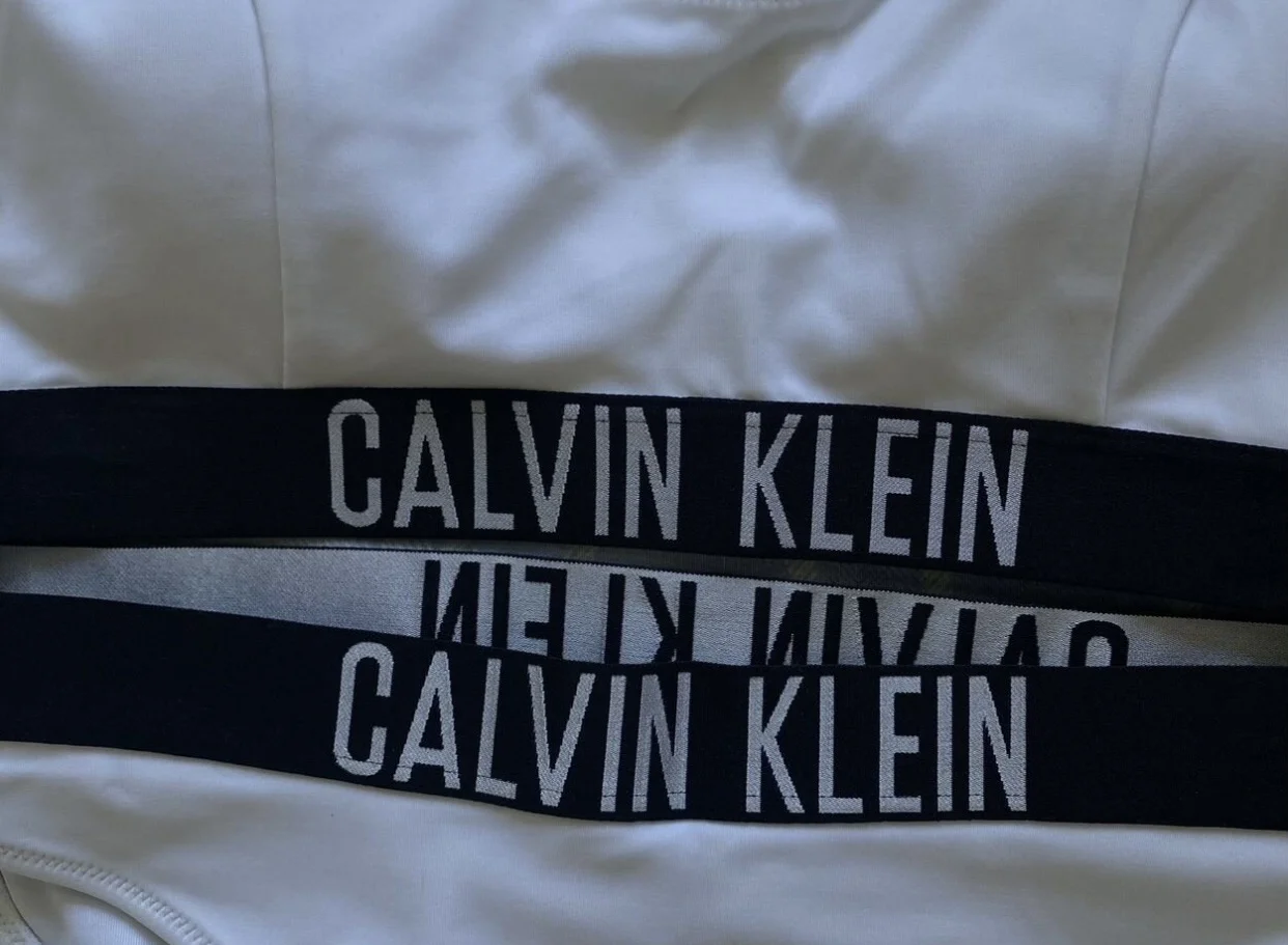 Купальник Calvin Klein новый - миниатюра 2