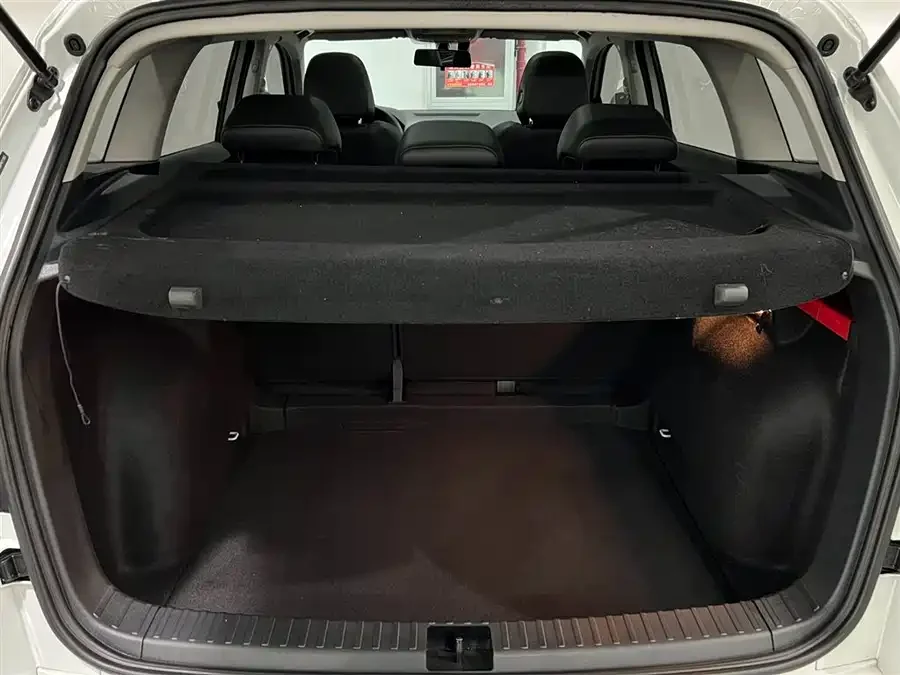 Skoda Karoq 280TSI Premium Edition - миниатюра 12