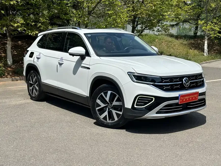 Volkswagen Tayron 2023 280TSI 2WD Luxury Plus Advanced Edition - миниатюра 4