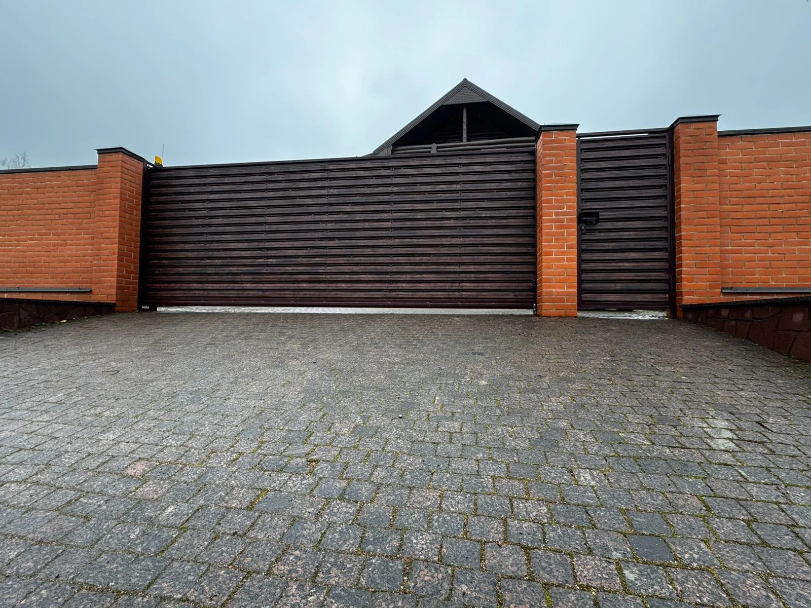 Ремонт автоматики ворот и шлагбаумов