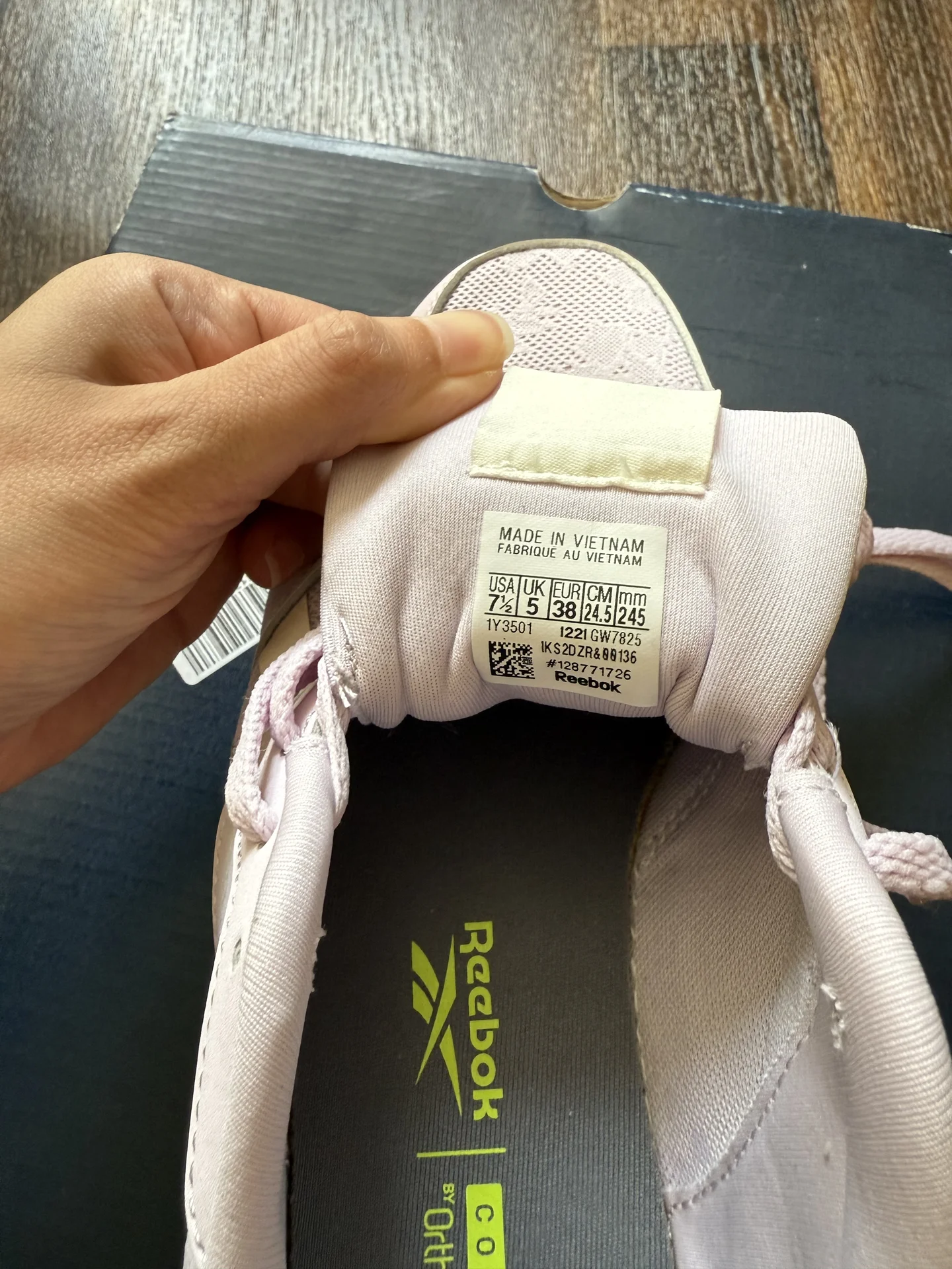Кроссовки Reebok - миниатюра 3