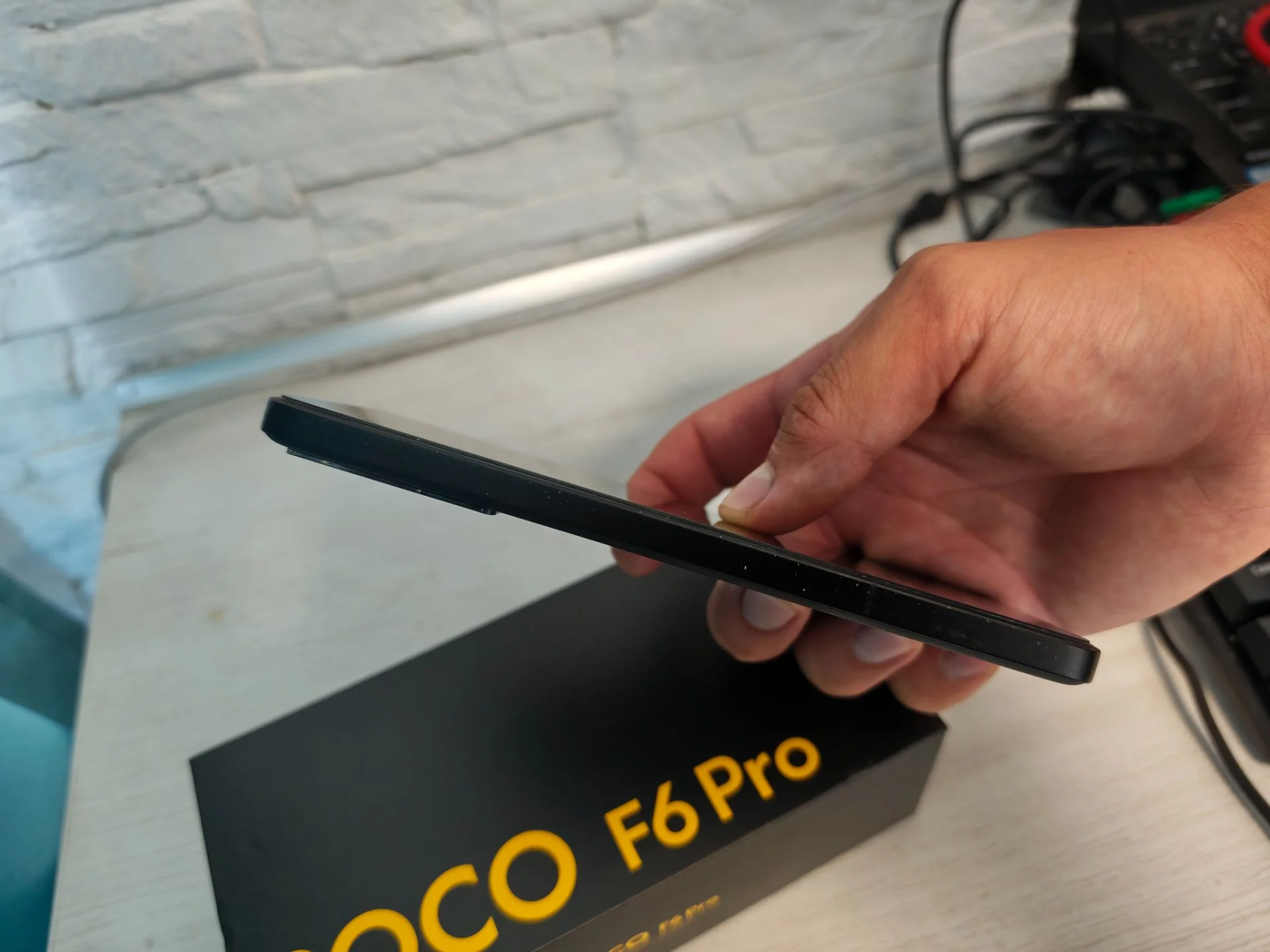 POCO F6 PRO 12/512 - миниатюра 4