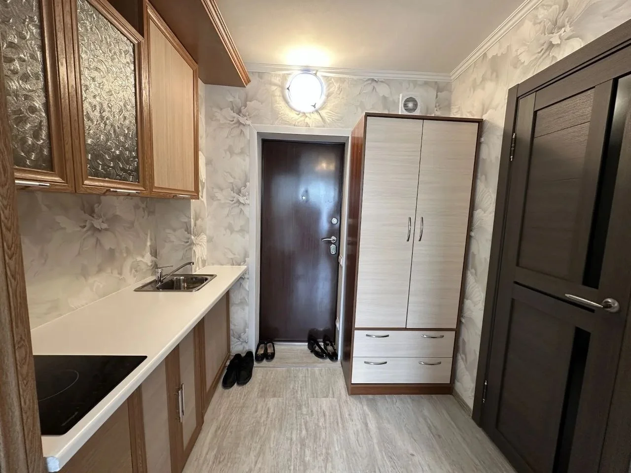 Продам гостинку Медицинский 20 - миниатюра 9