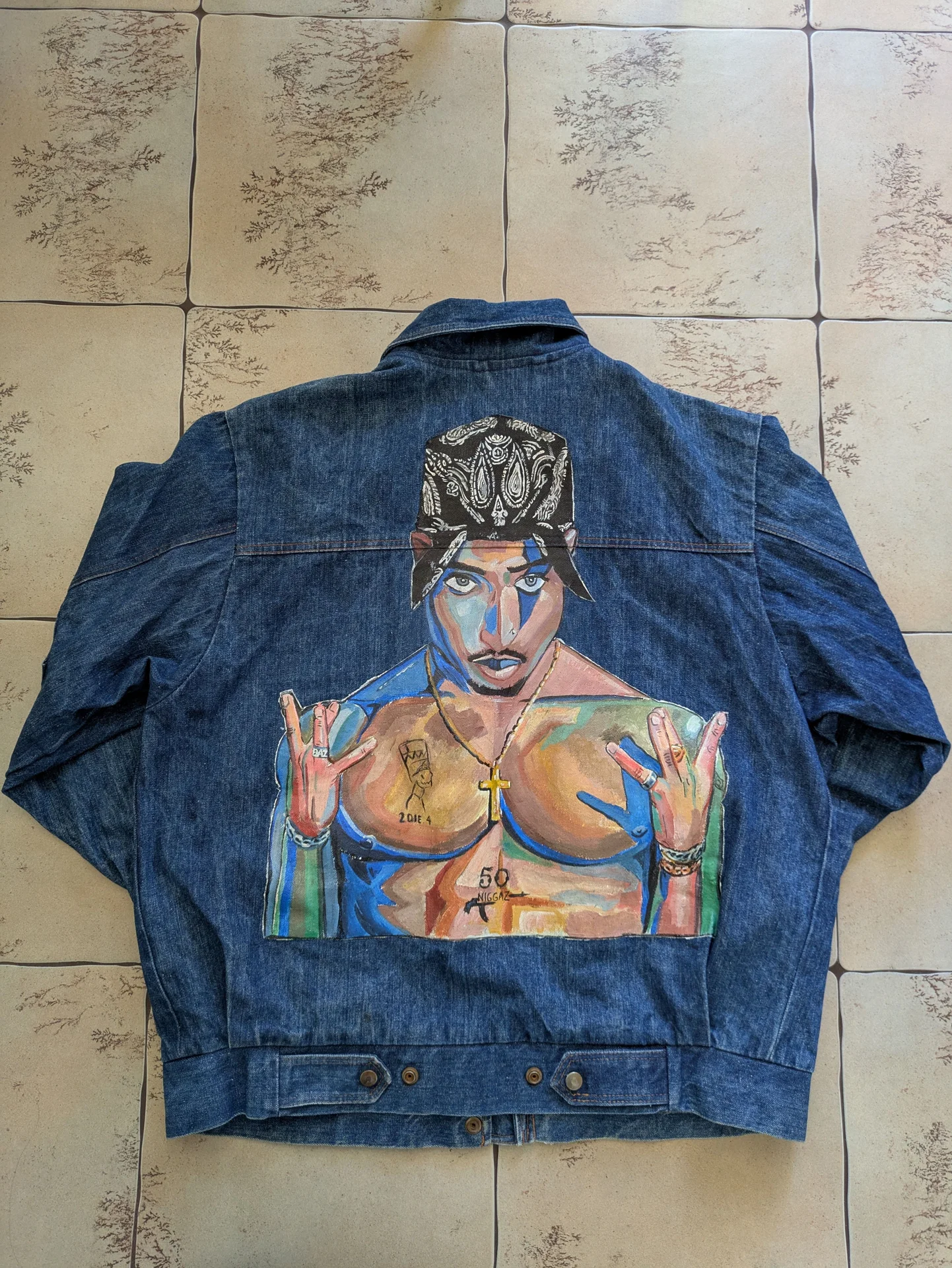 Джинсовая куртка в стиле workwear с принтом 2pac - изображение 1