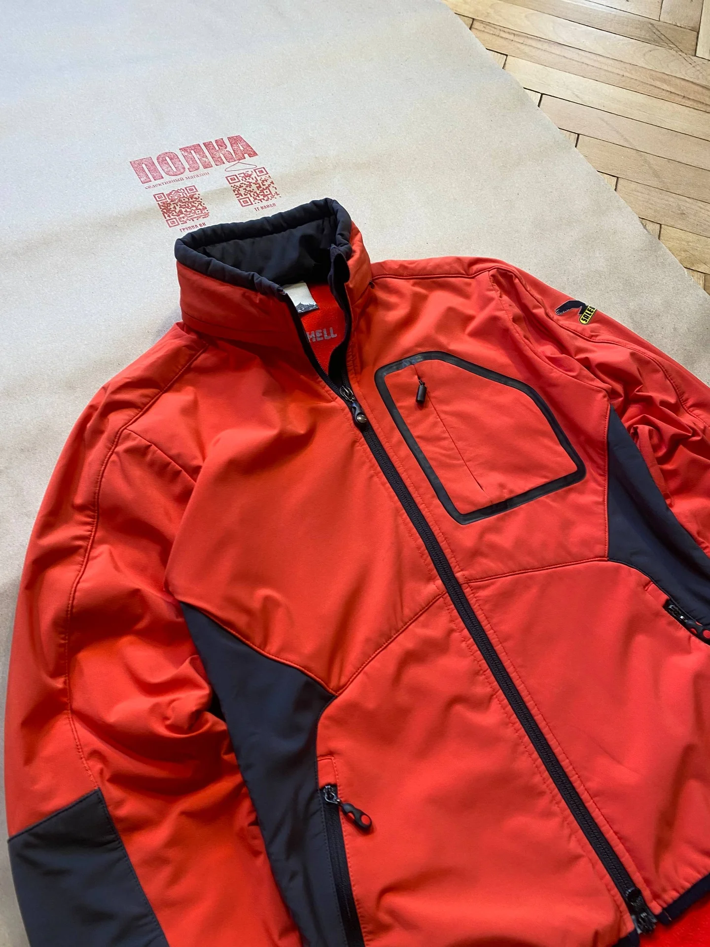 Софтшел Salewa vintage с капюшоном - миниатюра 3