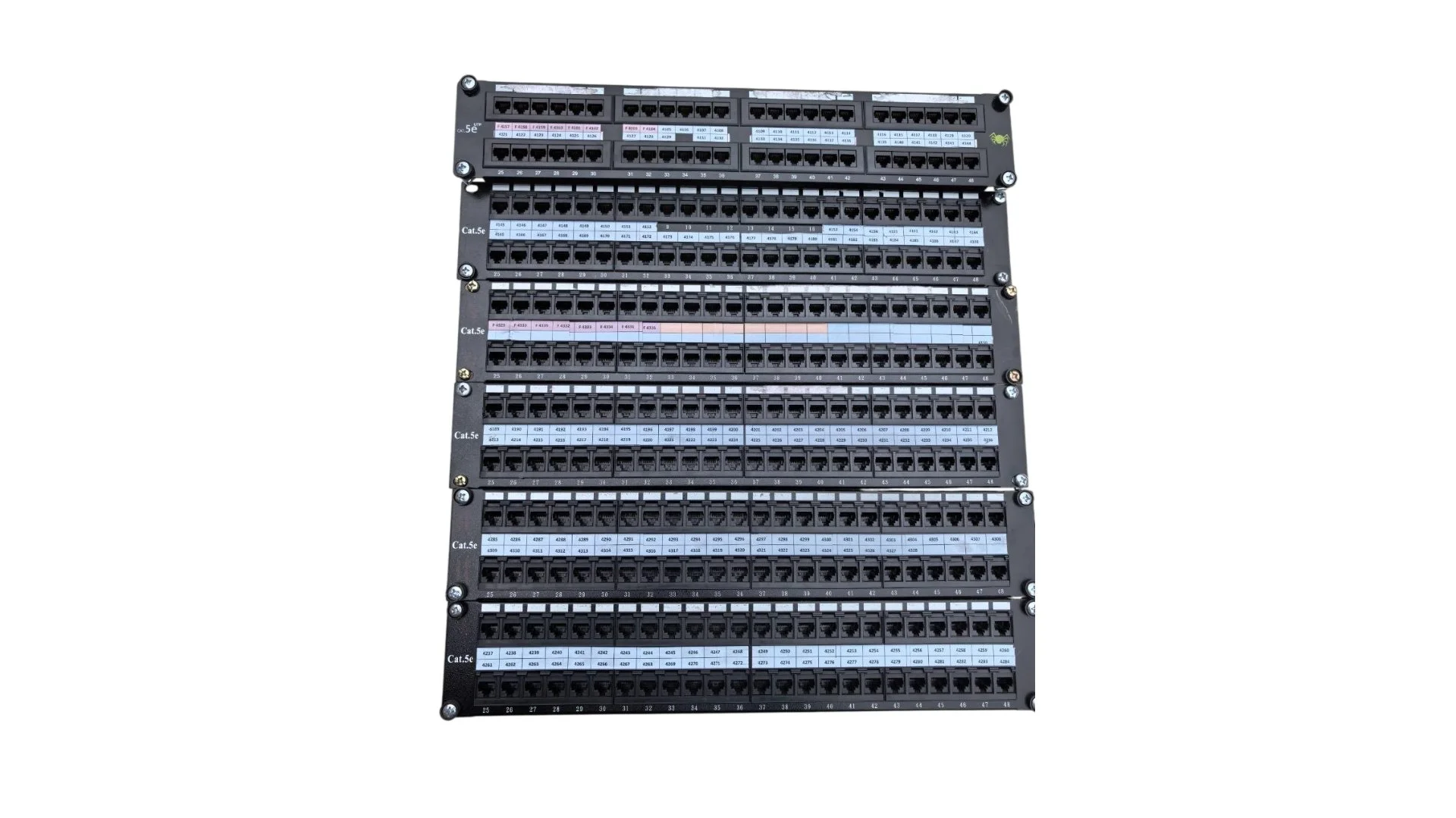 Патч-панель 19", 2U 48 портов RJ-45 - миниатюра 3