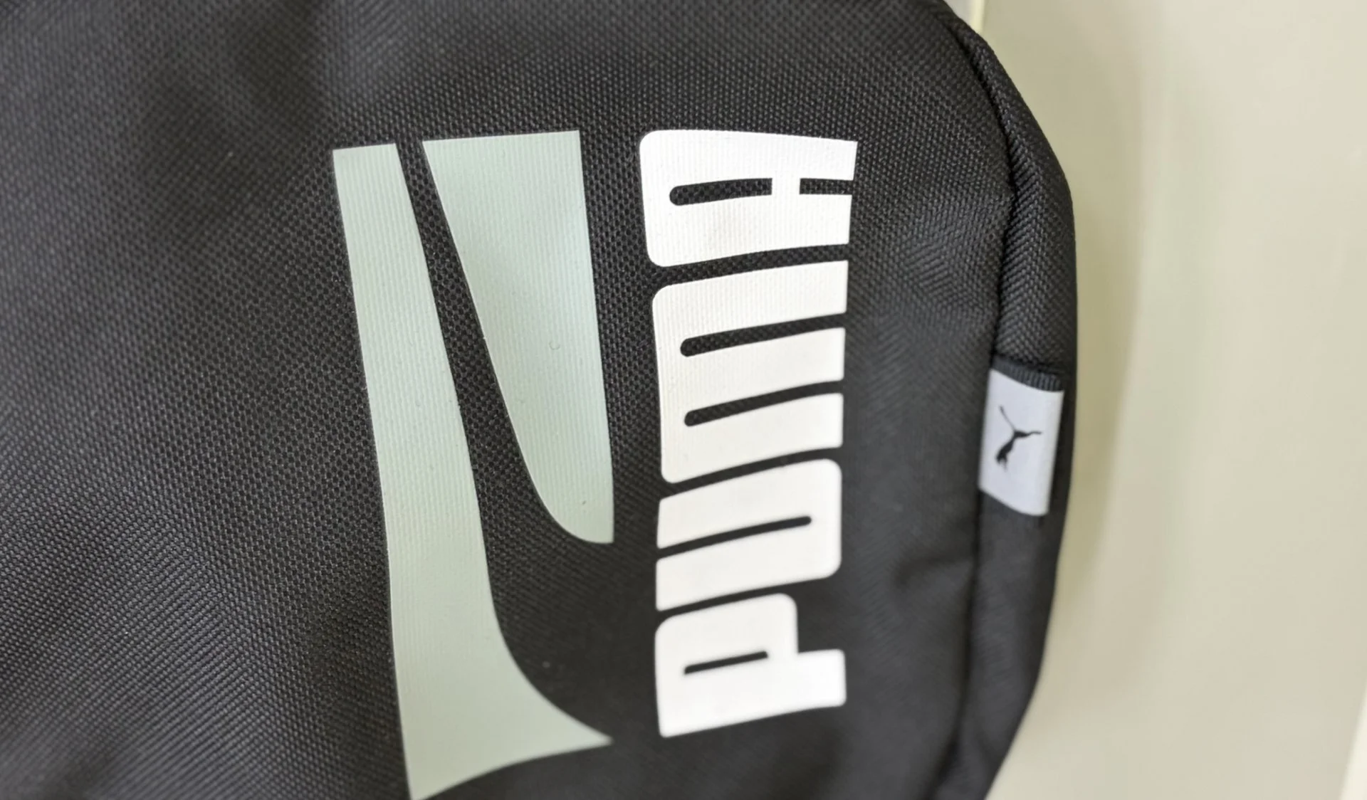 Спортивная сумка puma - миниатюра 3