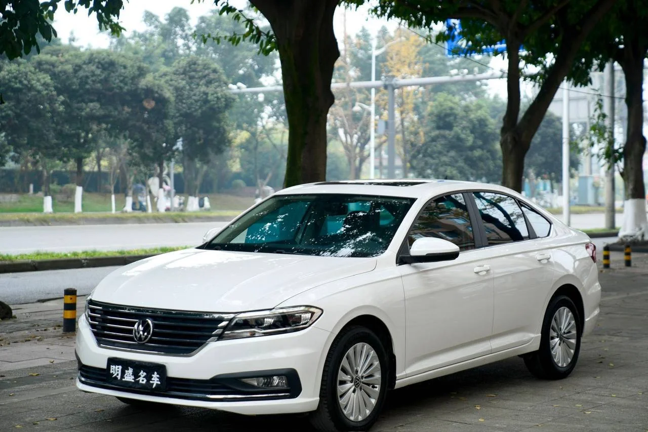 Volkswagen Lavida - изображение 1