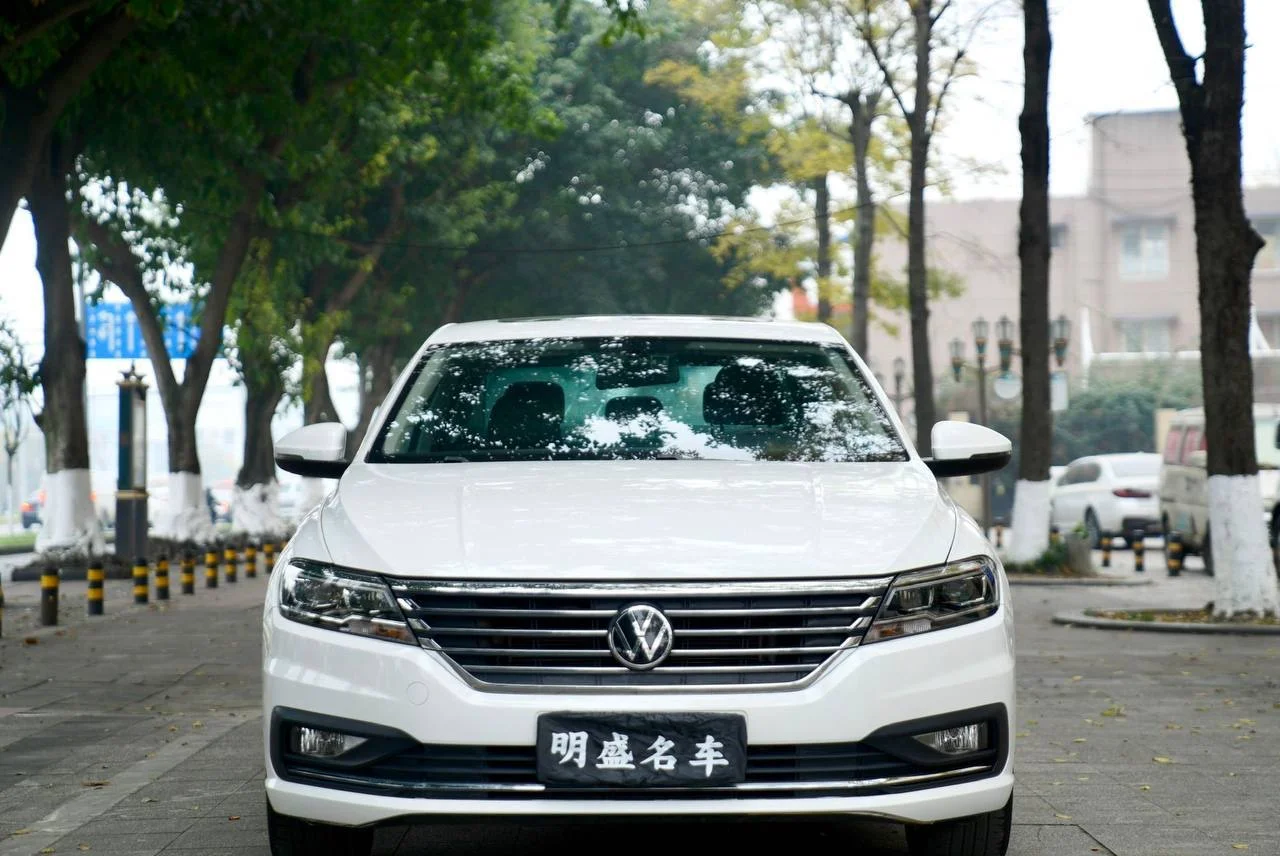 Volkswagen Lavida - миниатюра 3