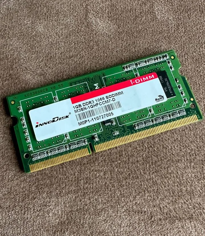 Оперативная память InnoDisk 1GB DDR3 1066 sodimm