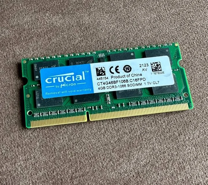 Оперативная память Crucial DDR3 4 гб 1066 MHz - изображение 1