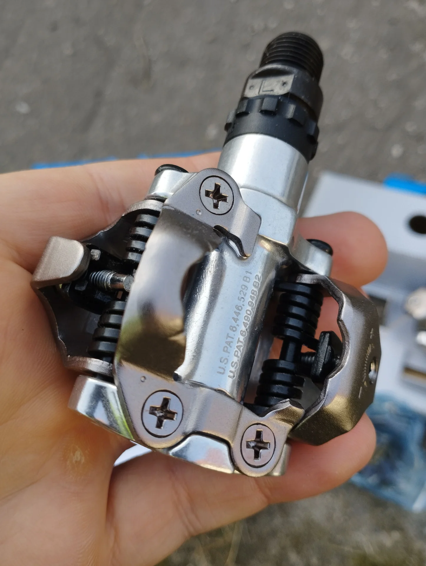 Контактные педали Shimano PD-M520 SPD - миниатюра 7