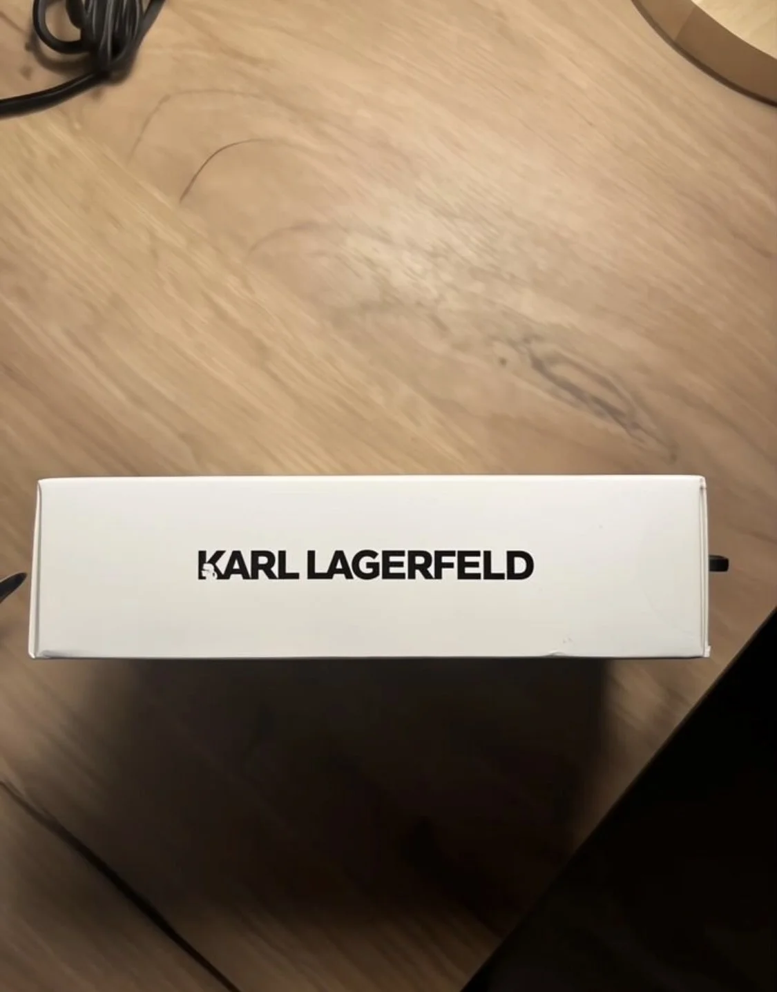 Чехол для airpods pro karl lagerfeld - миниатюра 5