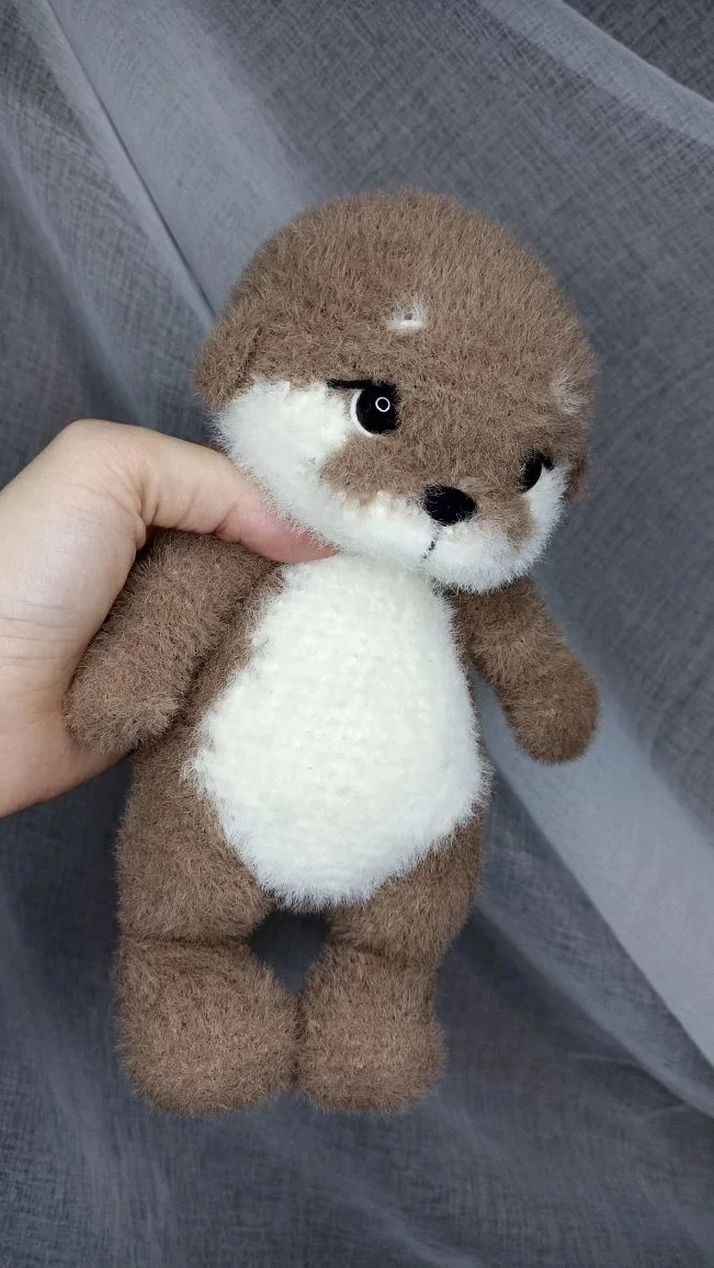 Вязаная игрушка. Выдрочка - миниатюра 4