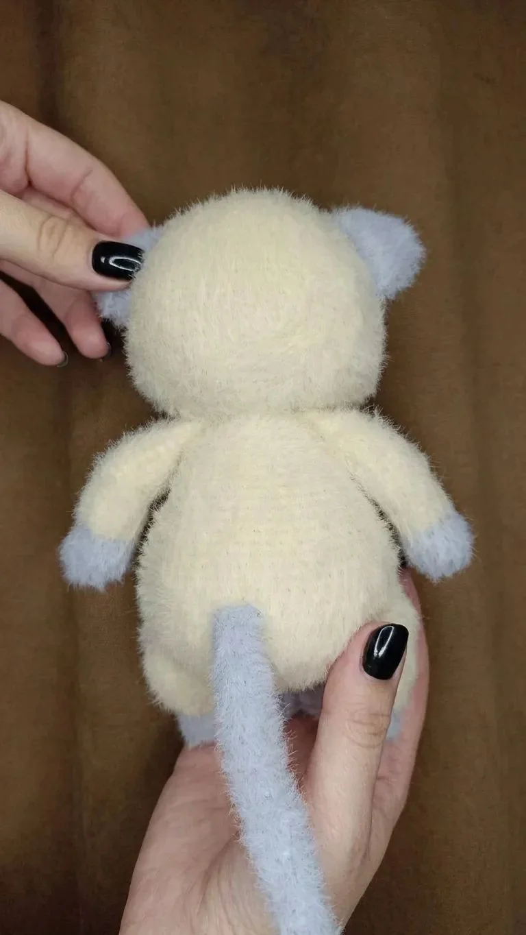 Вязаная игрушка. Сиамский кот - миниатюра 3