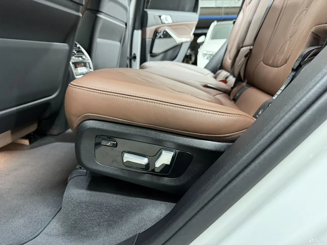 BMW X5 3.0 AT, 2023, 11 950 км - миниатюра 19
